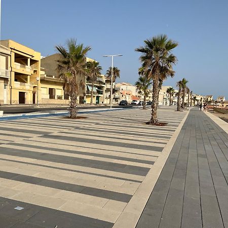 Residence Sicilia Mare- Casa Vacanza Scoglitti Exterior foto