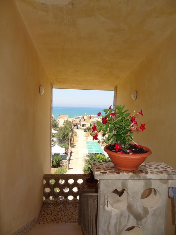 Residence Sicilia Mare- Casa Vacanza Scoglitti Exterior foto