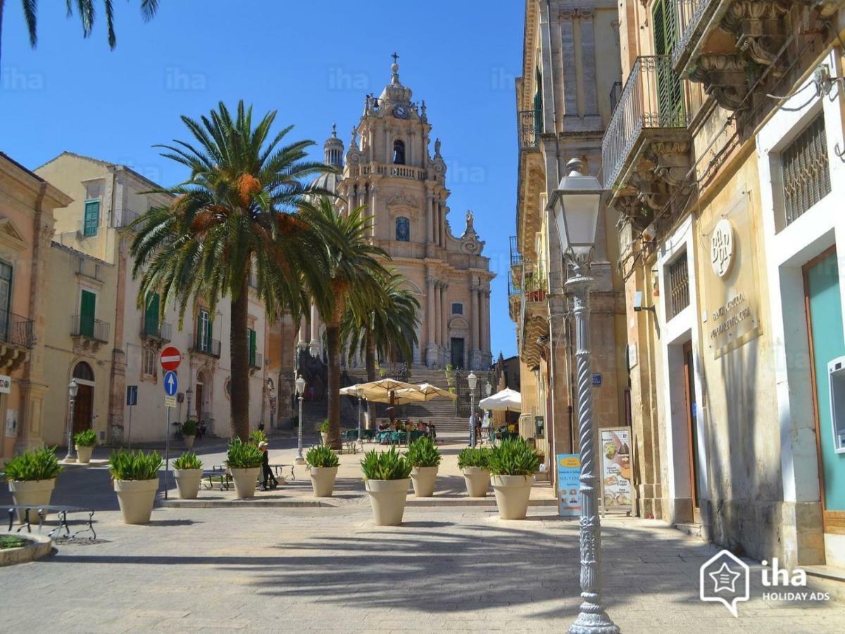 Residence Sicilia Mare- Casa Vacanza Scoglitti Exterior foto